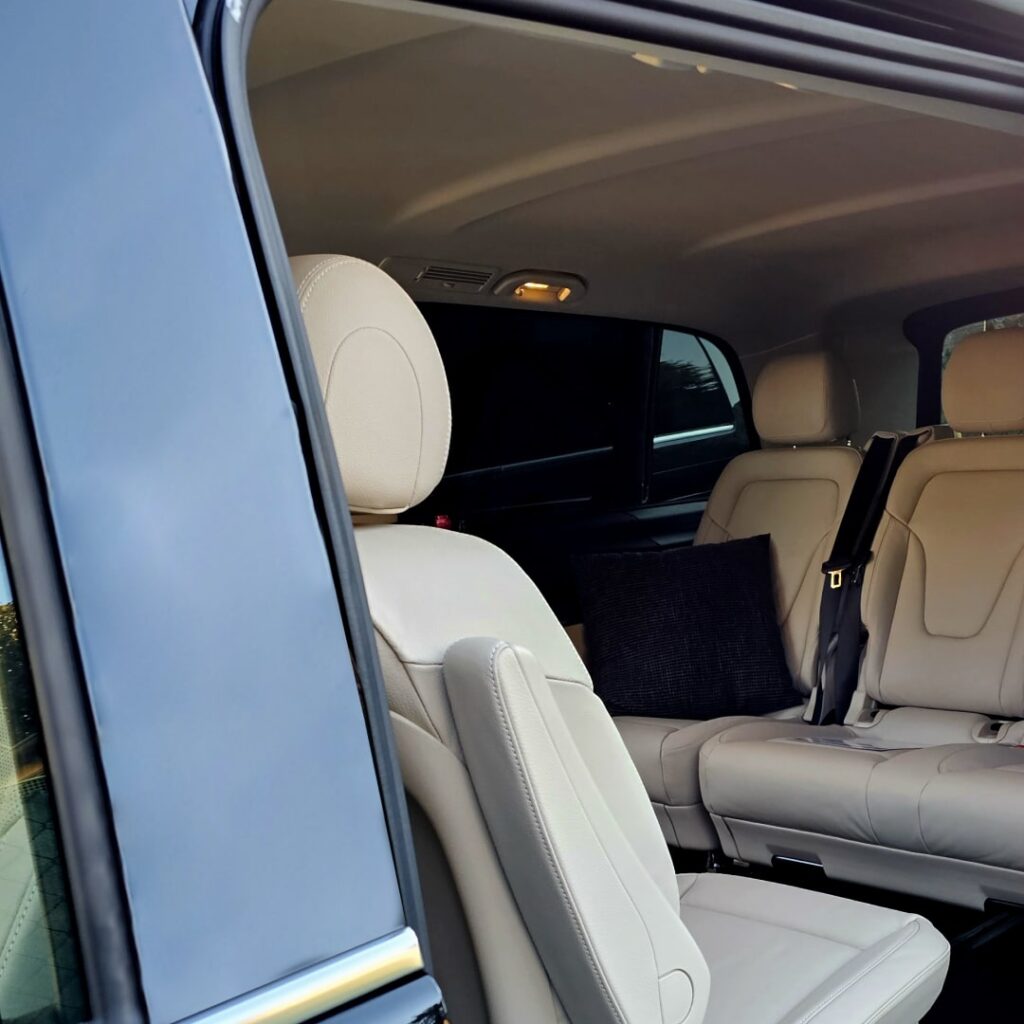 VIP-shuttle-to-airports