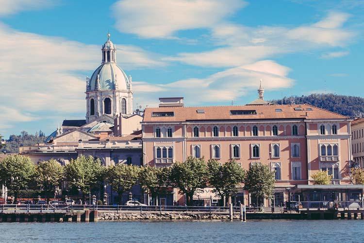 Vista Palazzo Luxury Hotel in Como overlooking Lake Como with private chauffeur service by MC Eurodriver.