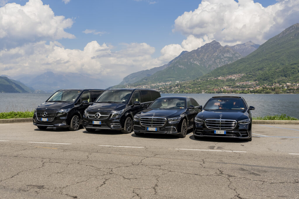 Luxury Mercedes-Benz chauffeur fleet providing hourly chauffeur service in Milan, Lake Como and Northern Italy for business travel, luxury tours and executive transportation.
