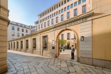 Mandarin Oriental Milan luxury hotel served by MC Eurodriver chauffeur services.