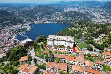 Nuvole Garden Hotel in Brunate overlooking Lake Como with chauffeur service.